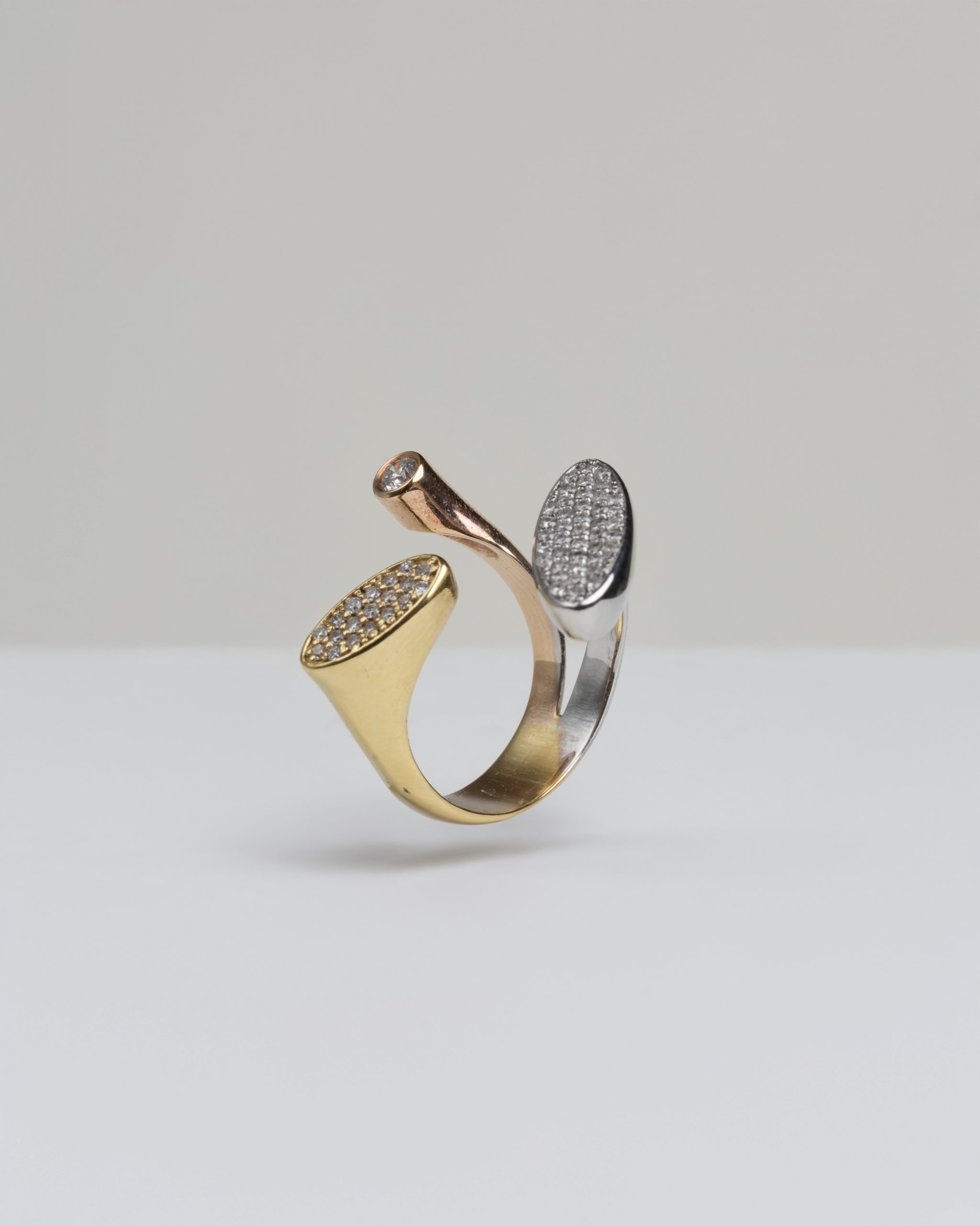 Dual essence ring